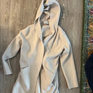 Milano Hooded Open-Front Trench Coat in Light Taupe
